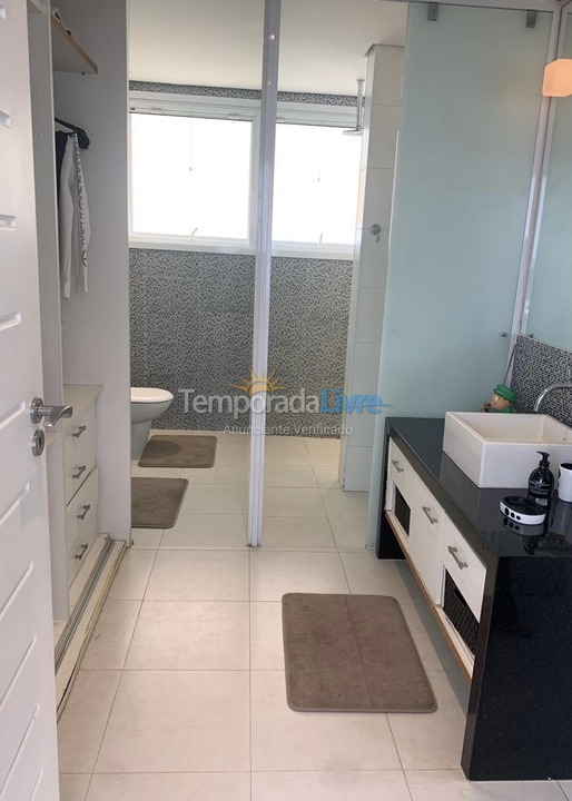 Casa para aluguel de temporada em São Sebastião (Maresias)