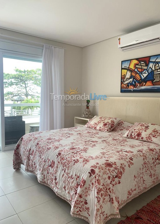 Casa para aluguel de temporada em São Sebastião (Maresias)