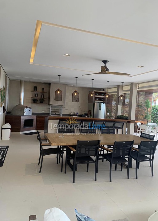 Casa para aluguel de temporada em São Sebastião (Maresias)