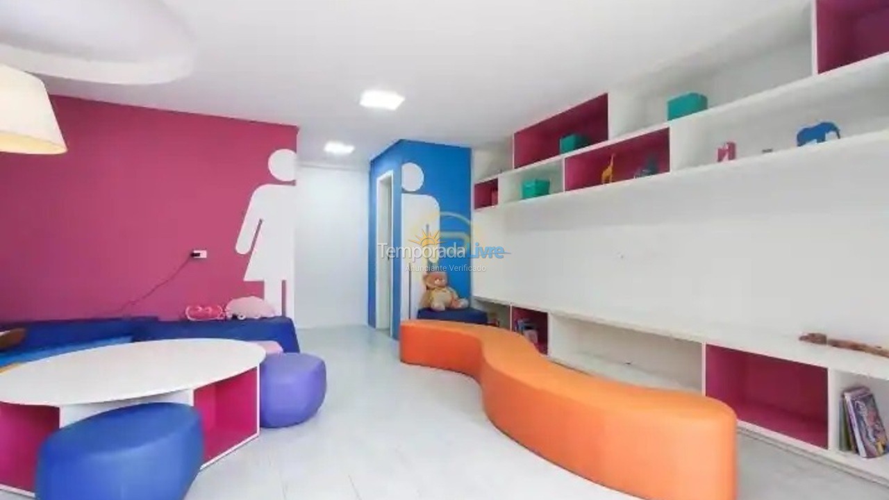 Apartamento para aluguel de temporada em Curitiba (Centro)