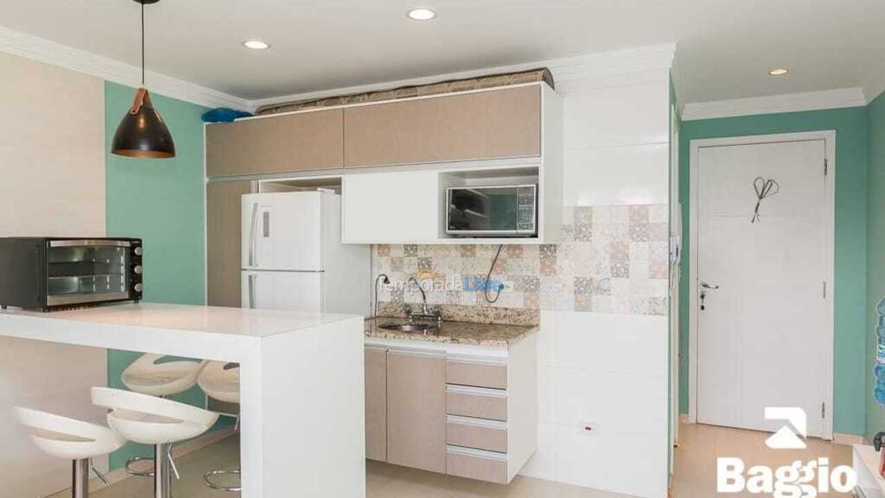 Apartamento para aluguel de temporada em Curitiba (Centro)