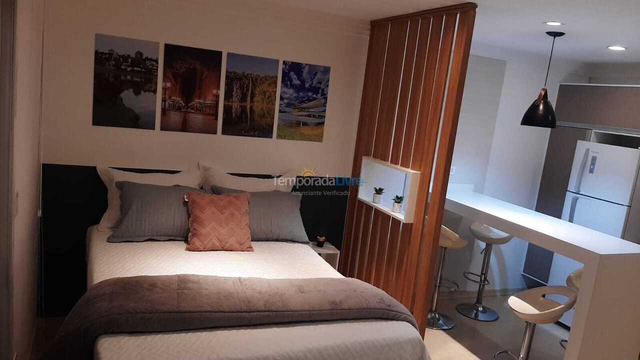 Apartamento para aluguel de temporada em Curitiba (Centro)