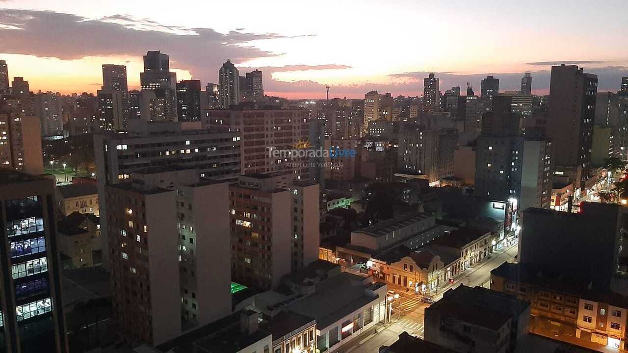 Apartamento para aluguel de temporada em Curitiba (Centro)