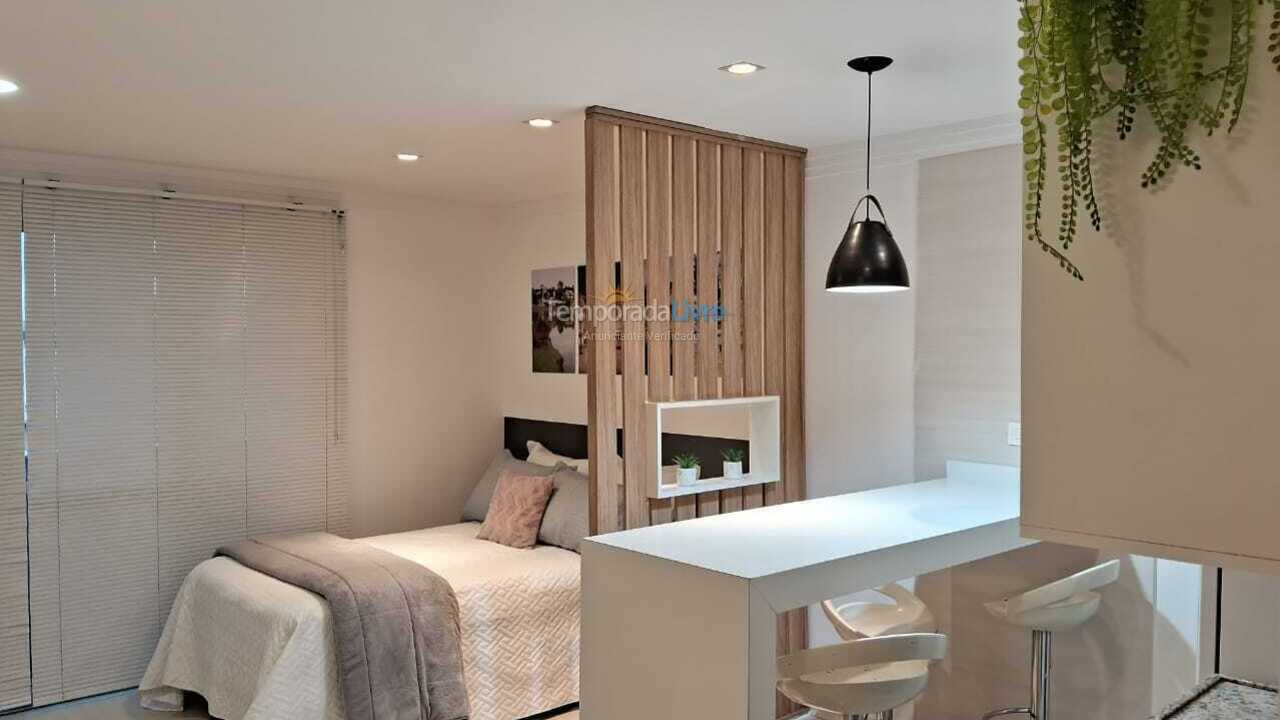 Apartamento para aluguel de temporada em Curitiba (Centro)