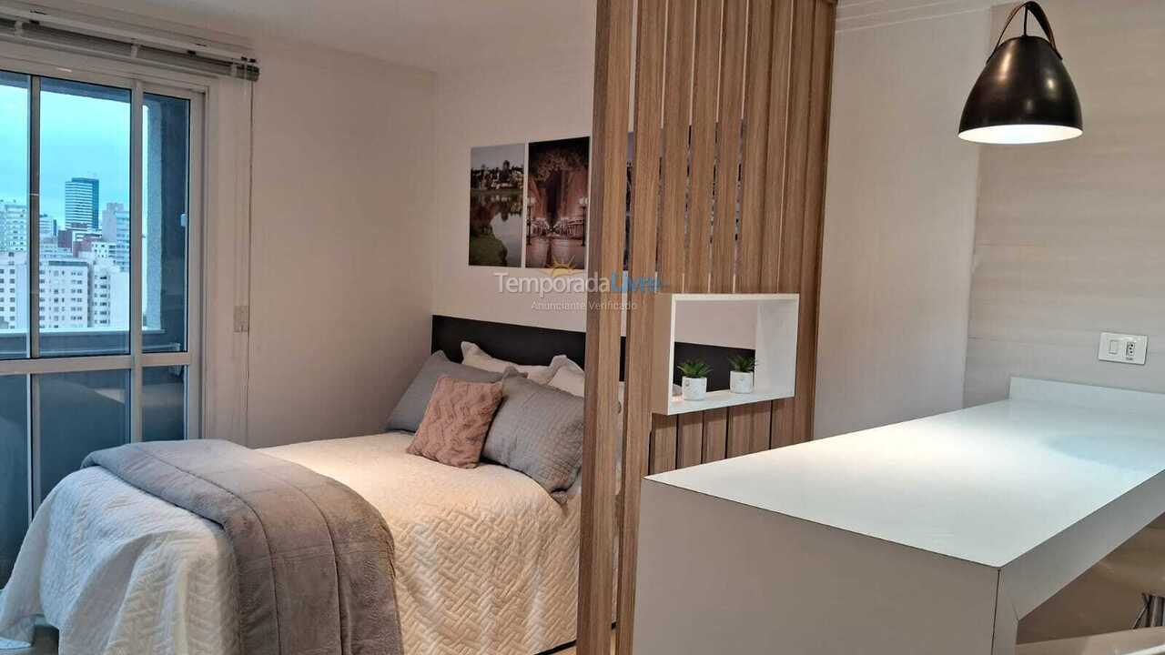 Apartamento para aluguel de temporada em Curitiba (Centro)