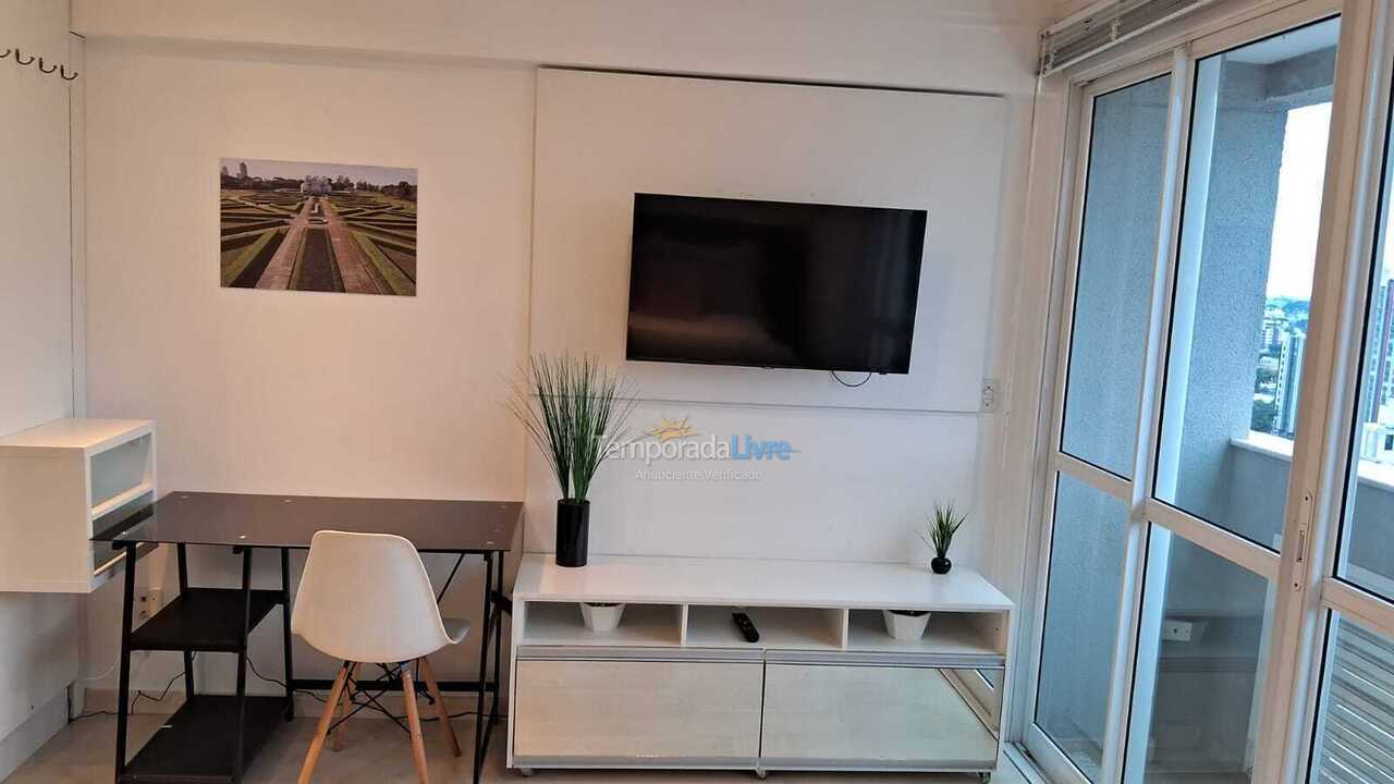 Apartamento para aluguel de temporada em Curitiba (Centro)