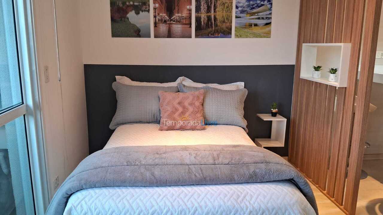 Apartamento para aluguel de temporada em Curitiba (Centro)