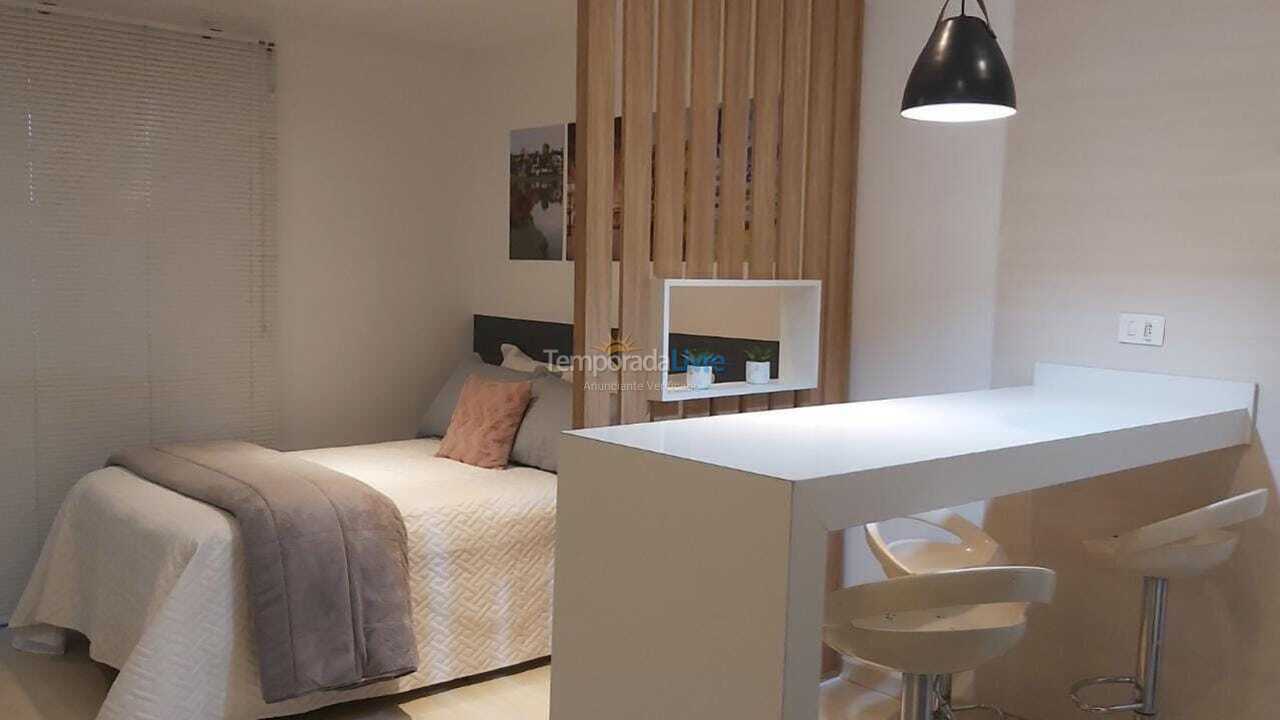 Apartamento para aluguel de temporada em Curitiba (Centro)