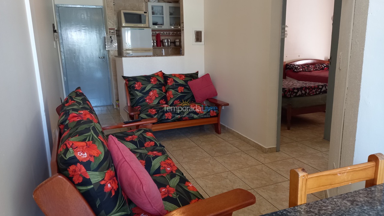 Apartamento para aluguel de temporada em Ubatuba (Pereque Açu)