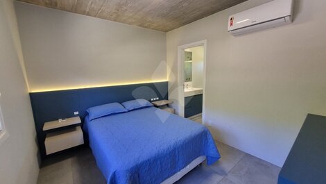 High Standard House with 4 suites, in Vigia in Garopaba/SC