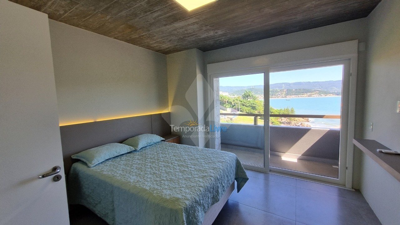 House for vacation rental in Garopaba (Vigia)