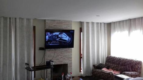 Casa con piscina para 8/10 personas en Garopaba/SC