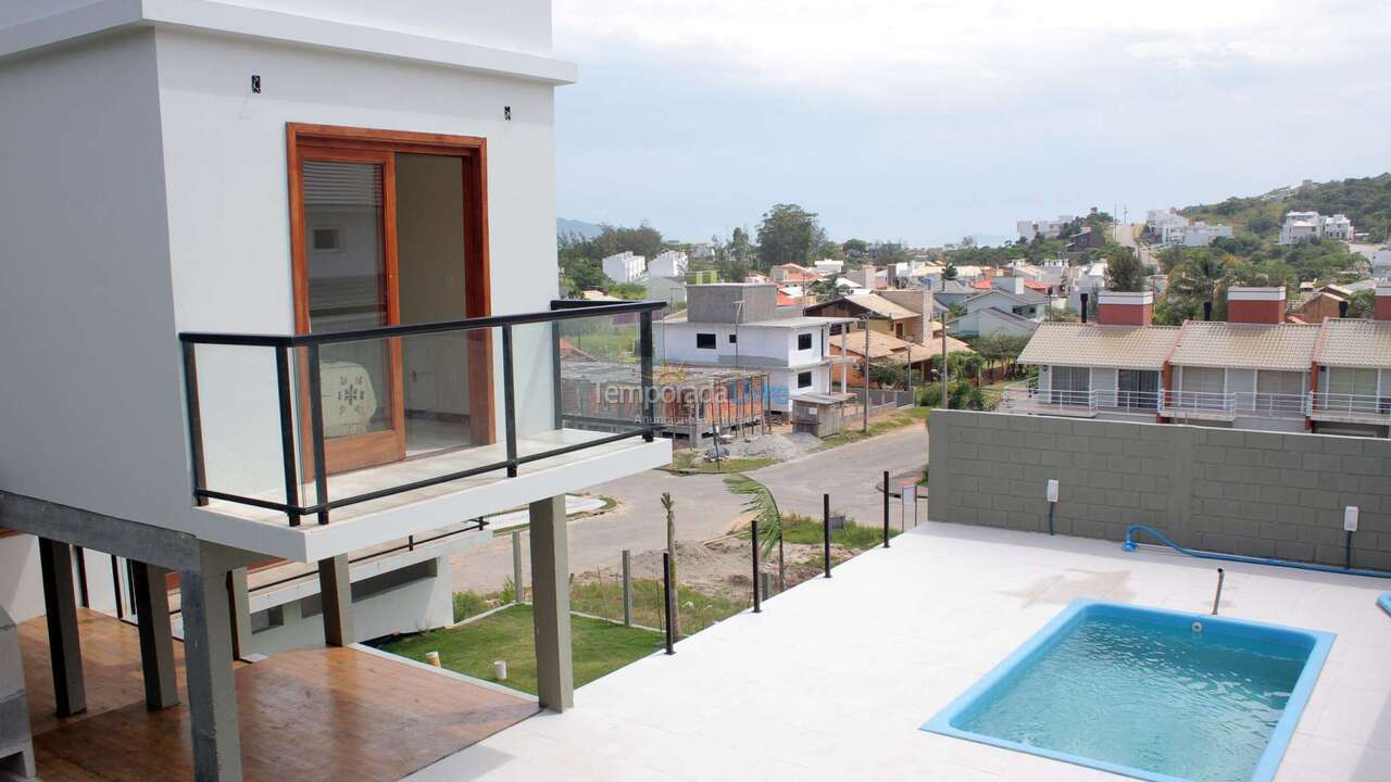 Casa para alquiler de vacaciones em Garopaba (Centro)