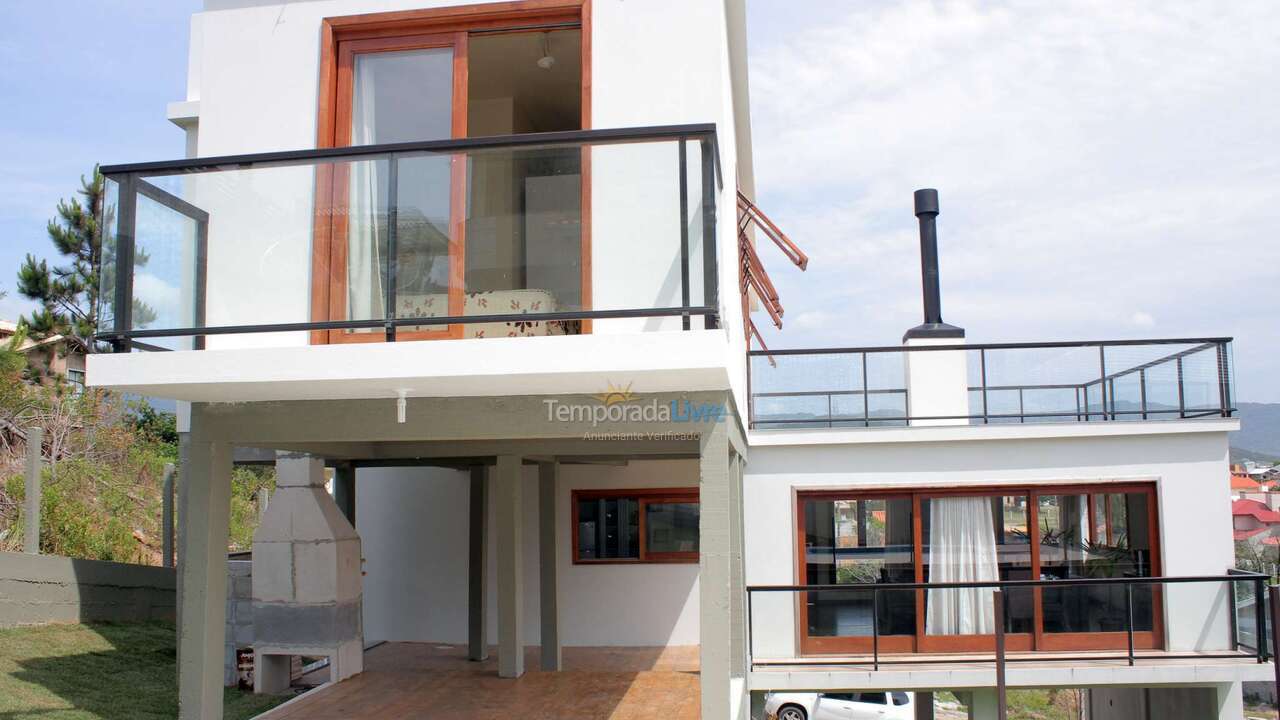 Casa para alquiler de vacaciones em Garopaba (Centro)