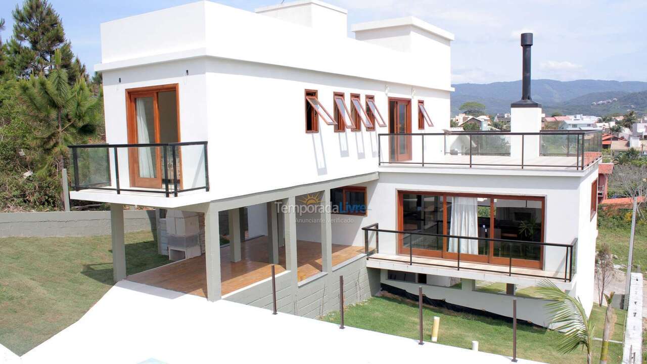 Casa para alquiler de vacaciones em Garopaba (Centro)