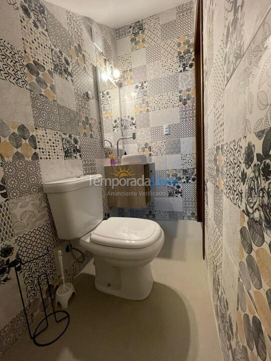 Casa para aluguel de temporada em Garopaba (Praia da Ferrugem)