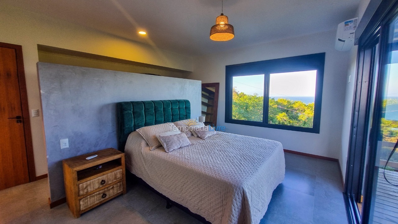 Casa para aluguel de temporada em Garopaba (Praia do Silveira)