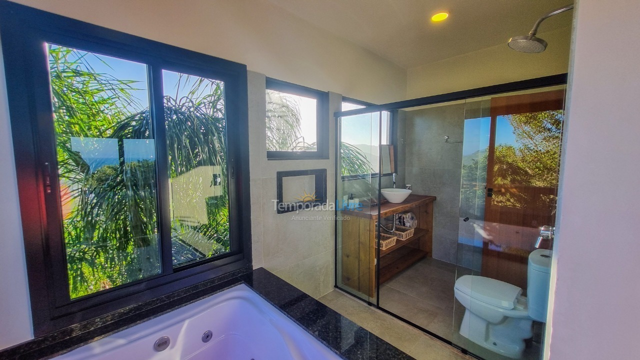 Casa para aluguel de temporada em Garopaba (Praia do Silveira)