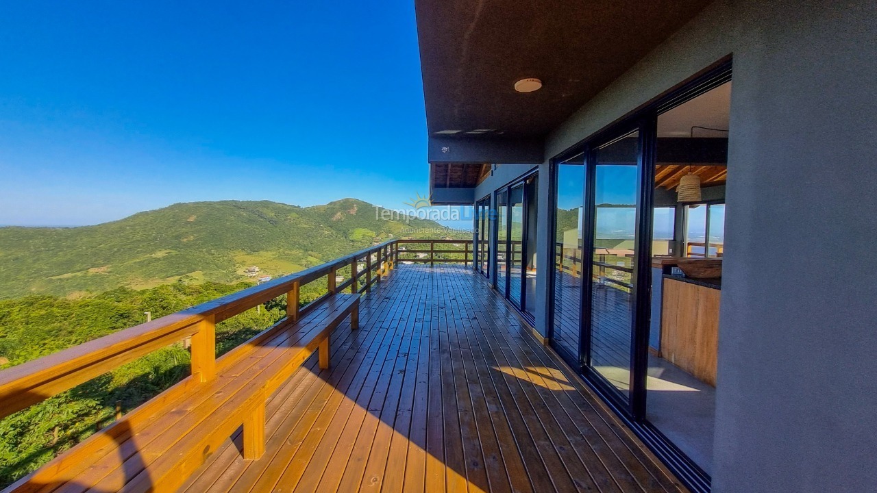 Casa para aluguel de temporada em Garopaba (Praia do Silveira)