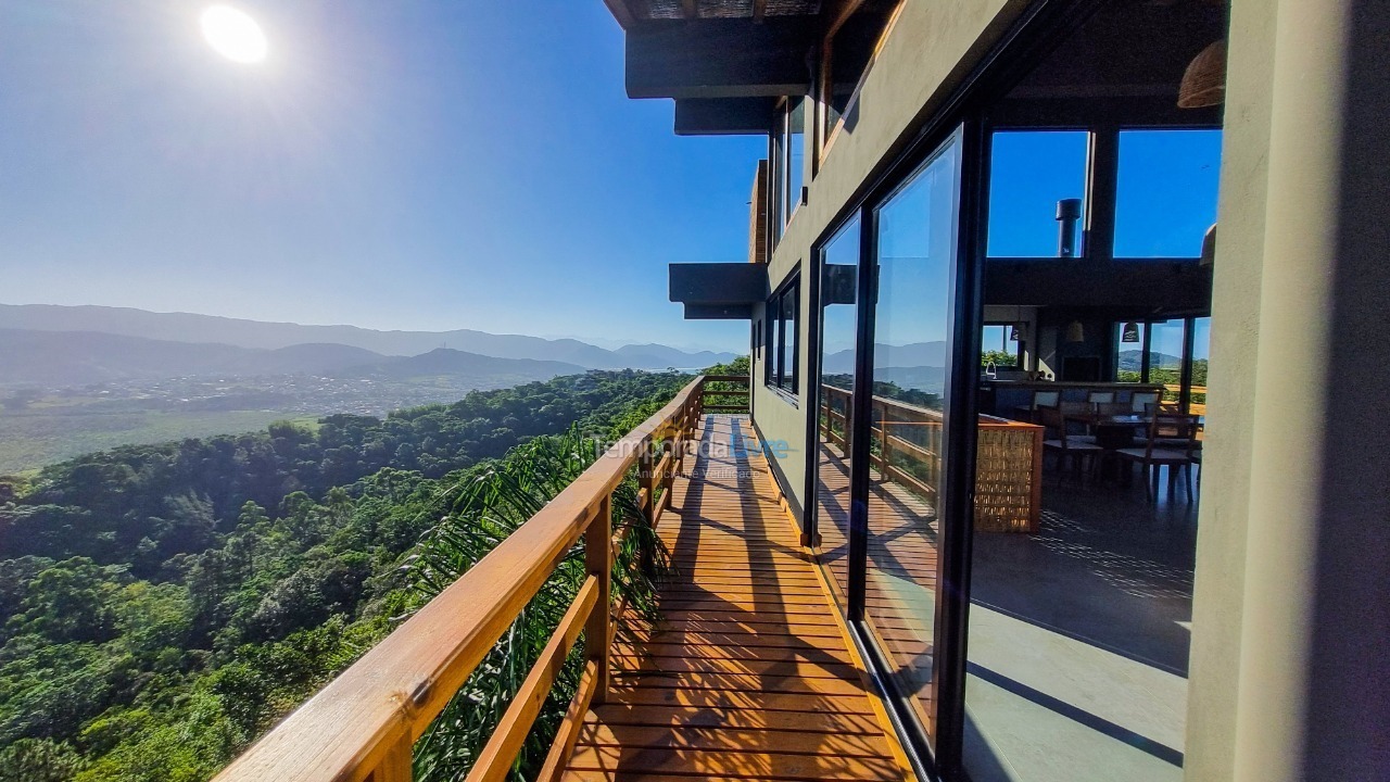 Casa para aluguel de temporada em Garopaba (Praia do Silveira)