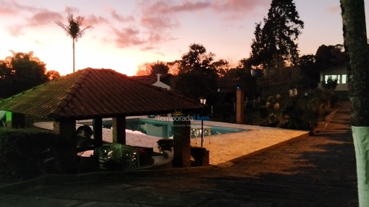 Granja para alquiler de vacaciones em Ibiúna (Condominio West Lake)