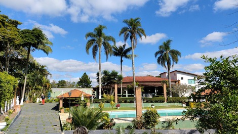 FINCA EN IBIUNA, PISCINA CLIMATIZADA, PISTA DE TENIS, COMPOSICIÓN DE FÚTBOL