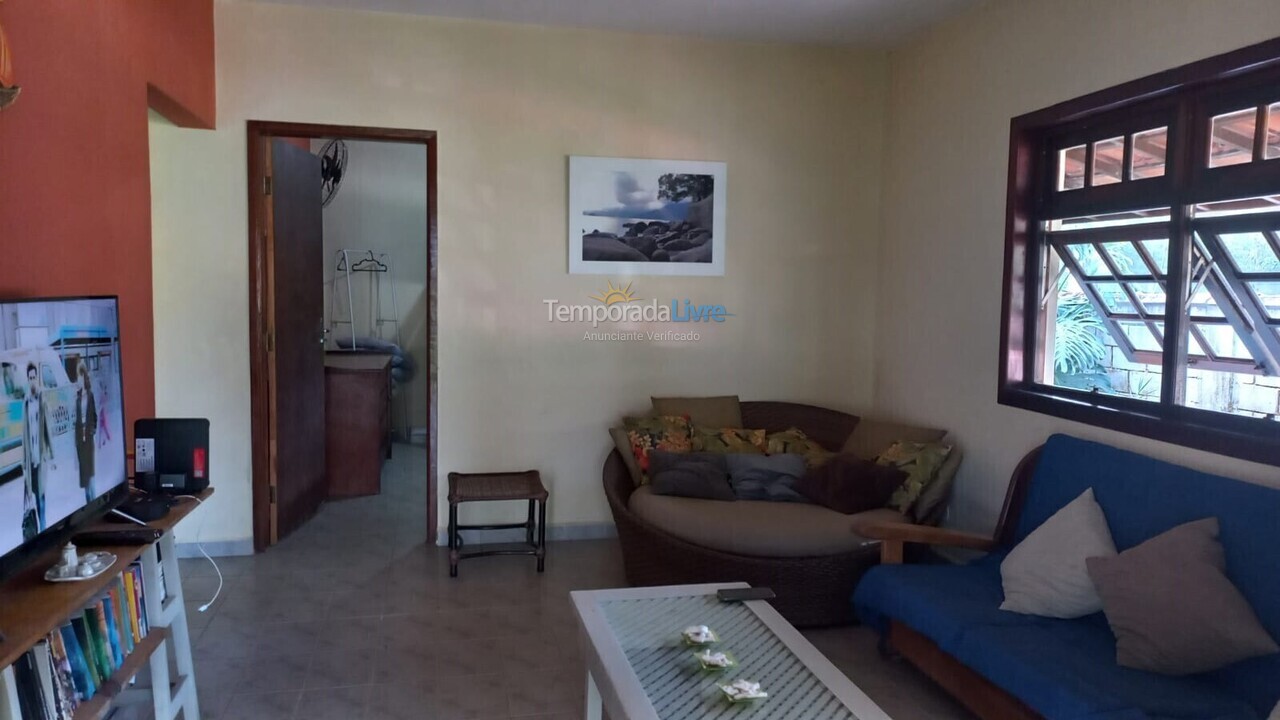 Casa para alquiler de vacaciones em Ubatuba (Lagoinha)