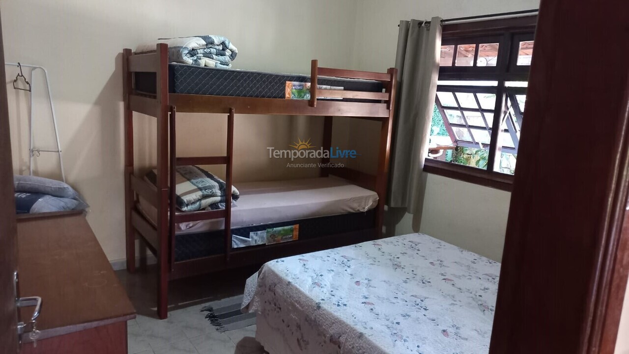 Casa para alquiler de vacaciones em Ubatuba (Lagoinha)