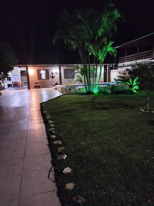 Casa para aluguel de temporada em Guaratuba (Coroados)