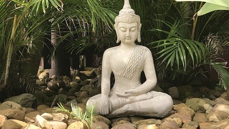 FRENTE MAR, 5 SUÍTES, AC, ATÉ 16 PESSOAS, WIFI, ADAP CADEIRANTES