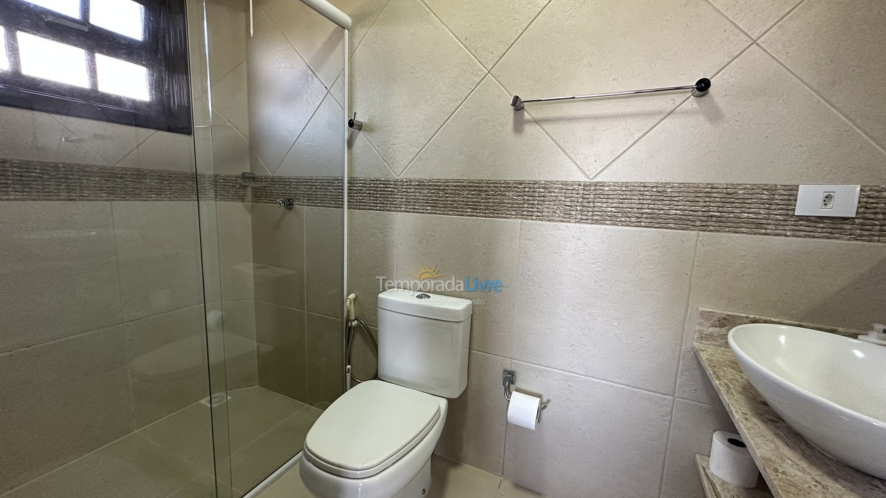 Casa para aluguel de temporada em Guaratuba (Barra do Saí)