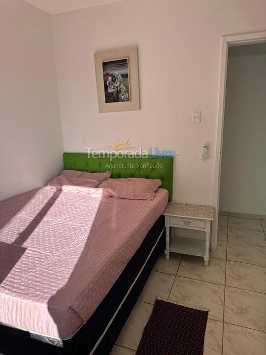 Apartamento para aluguel de temporada em Balneário Camboriú (Praia Central)