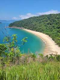 Apartamento nuevo en la playa de Maranduba