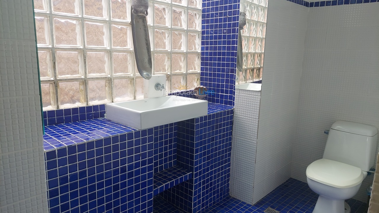 Casa para aluguel de temporada em Bertioga (Praia de Guaratuba)