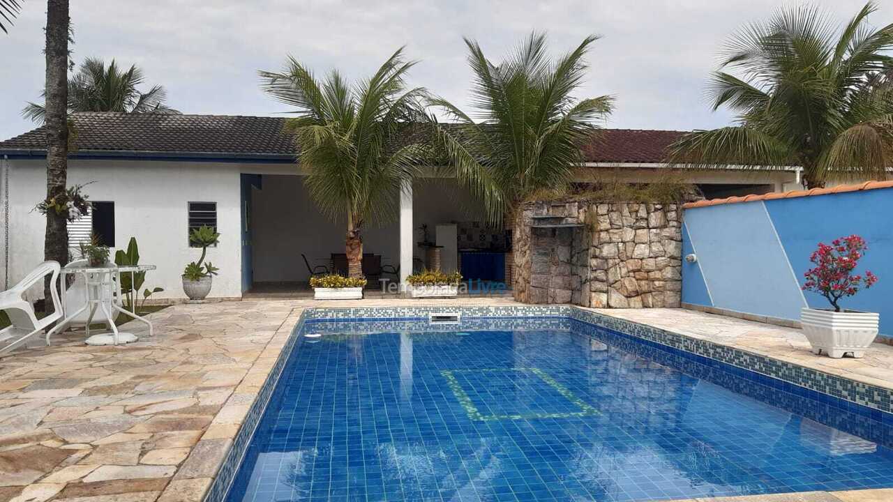Casa para alquiler de vacaciones em Bertioga (Boraceia)
