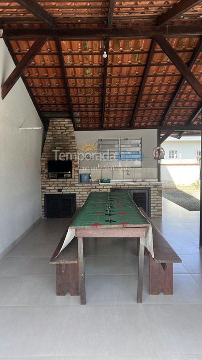 Casa para aluguel de temporada em São Francisco do Sul (Ubatuba)