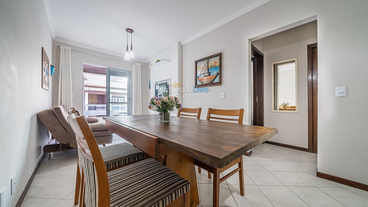 Apartamento para aluguel de temporada em Bombinhas (Praia de Bombas)