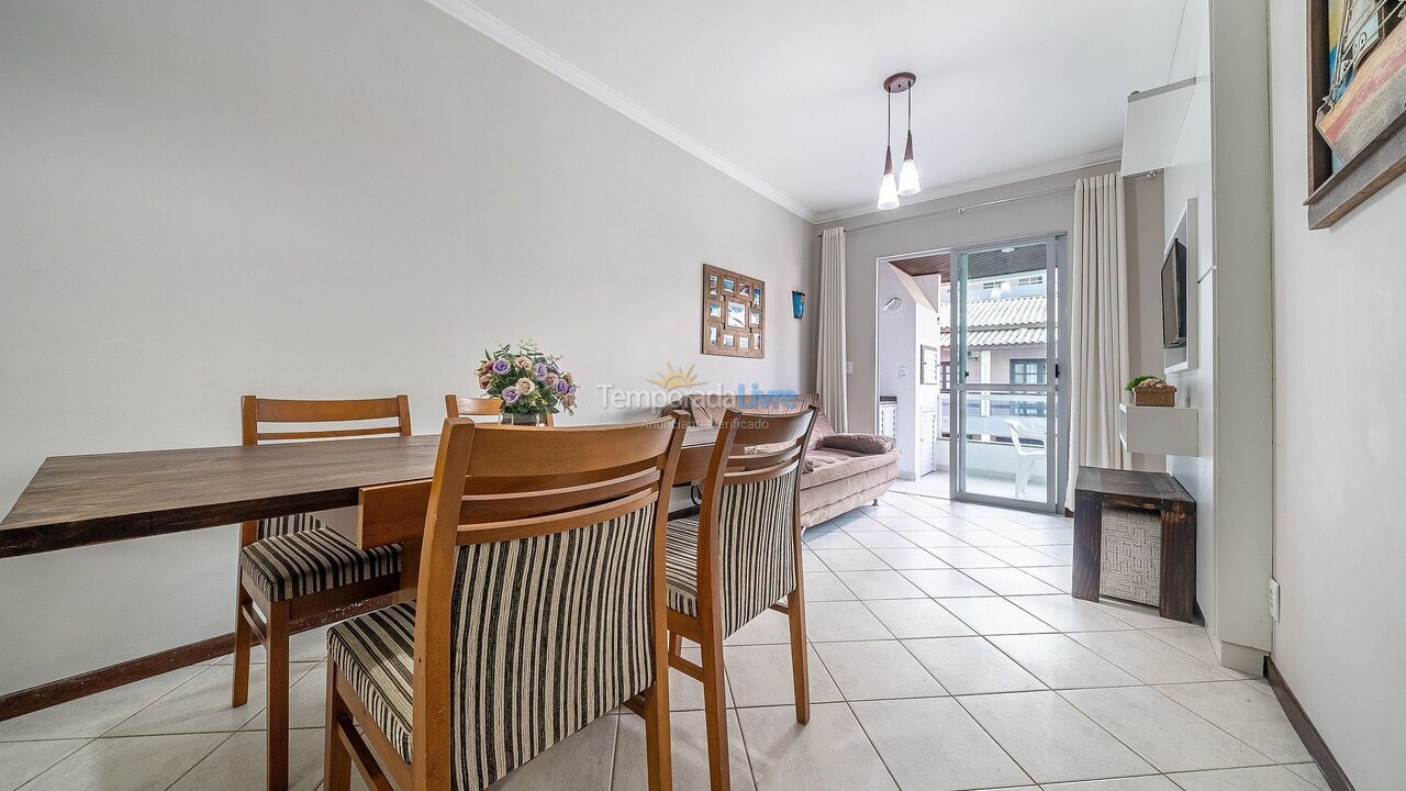 Apartamento para aluguel de temporada em Bombinhas (Praia de Bombas)