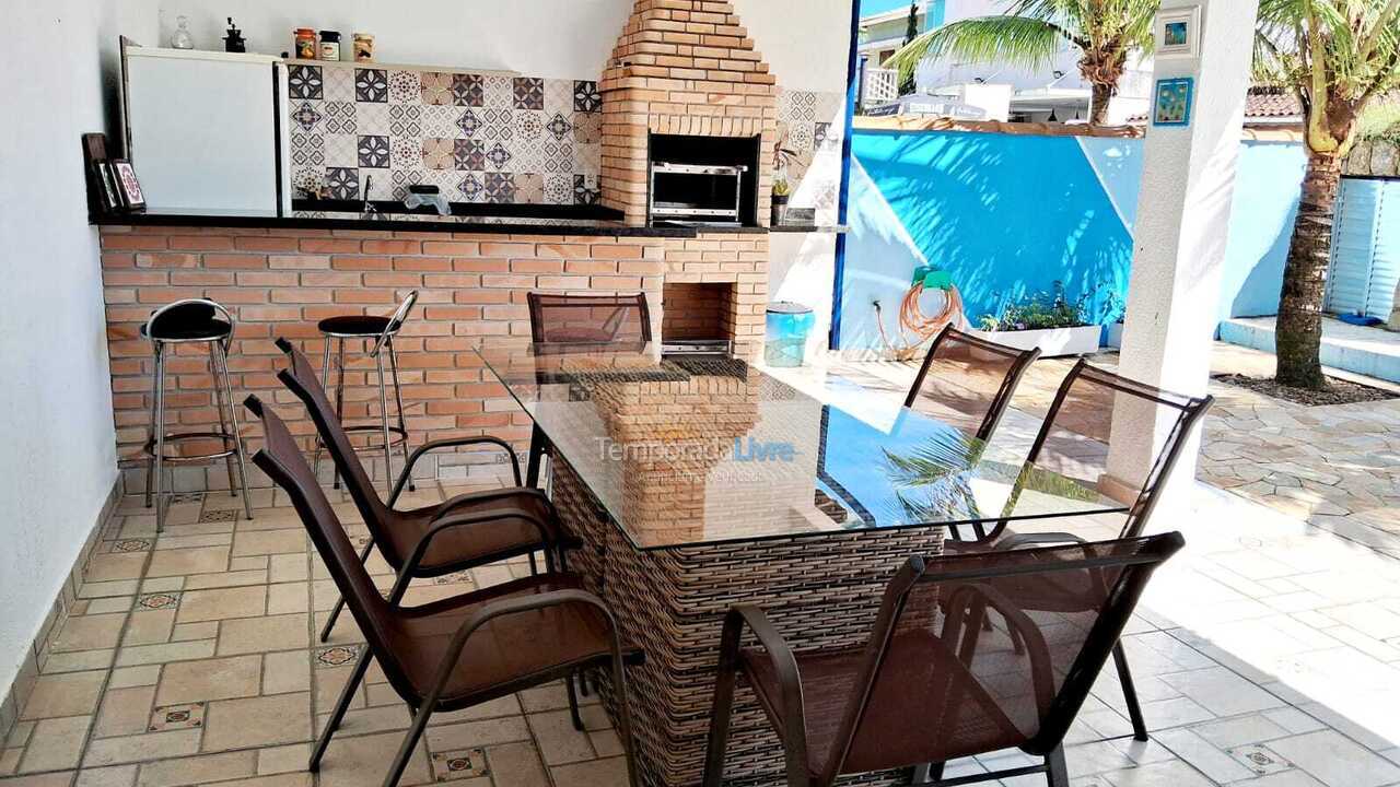 Casa para alquiler de vacaciones em Bertioga (Boraceia)