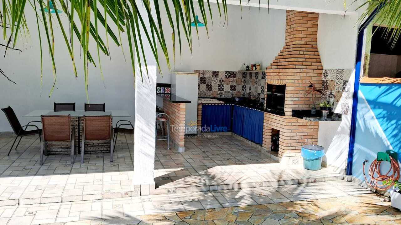Casa para alquiler de vacaciones em Bertioga (Boraceia)