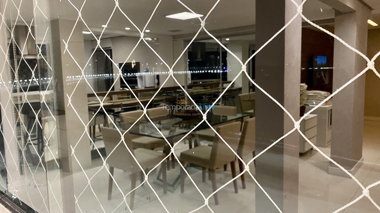 Apartamento para alquiler de vacaciones em Balneário Camboriú (Praia Central)