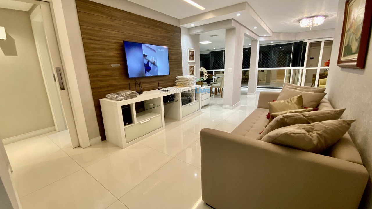 Apartamento para alquiler de vacaciones em Balneário Camboriú (Praia Central)