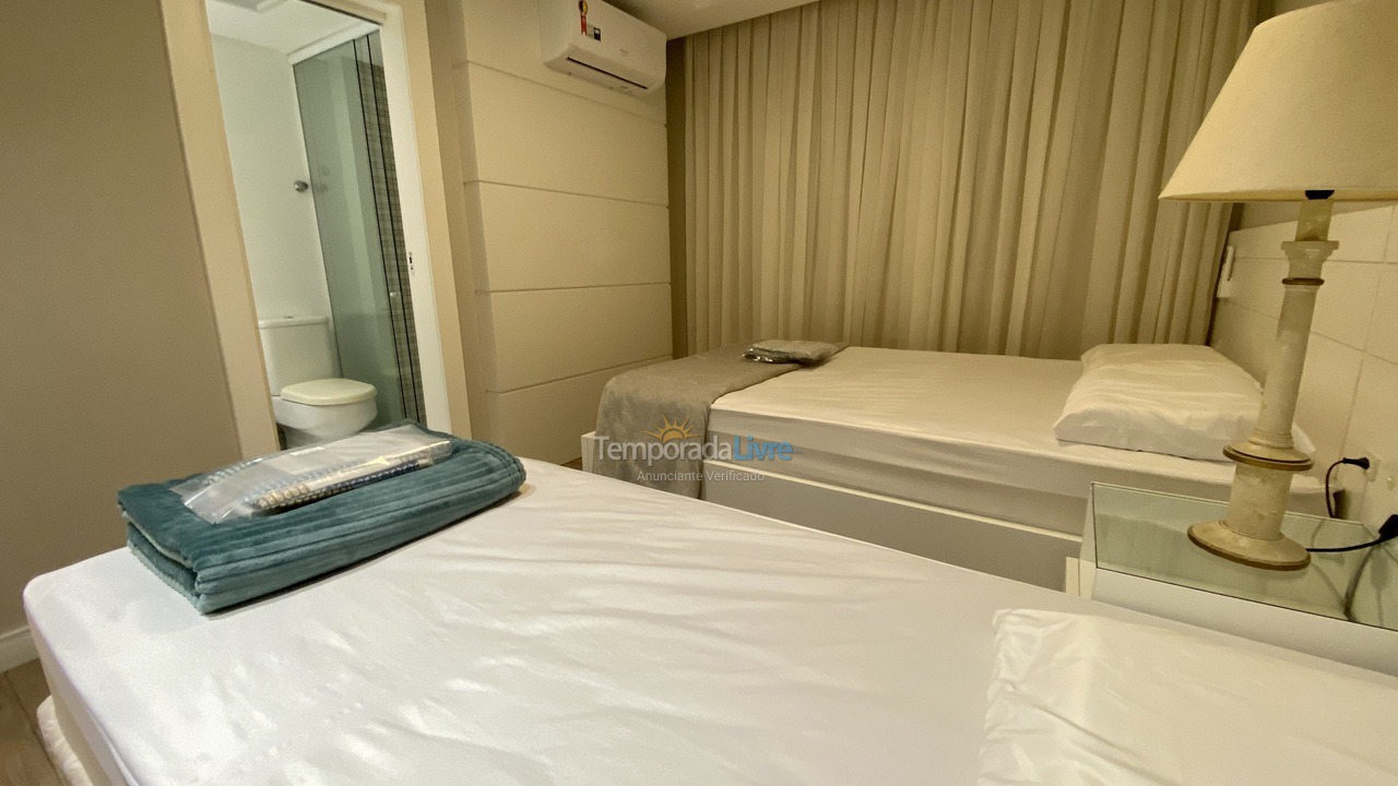 Apartamento para alquiler de vacaciones em Balneário Camboriú (Praia Central)