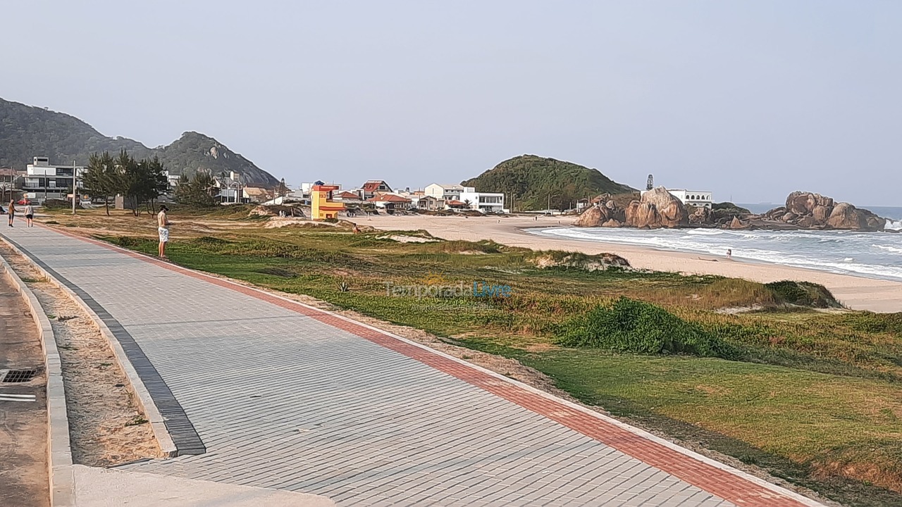 Casa para aluguel de temporada em São Francisco do Sul (Enseada)