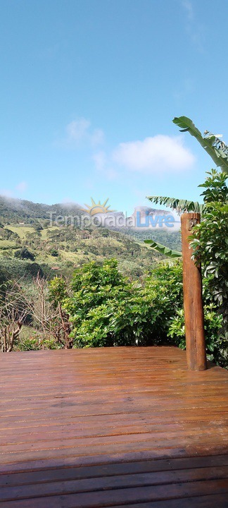 Casa para alquiler de vacaciones em Sao Bento do Sapucai (Paiol Grande Toldi)
