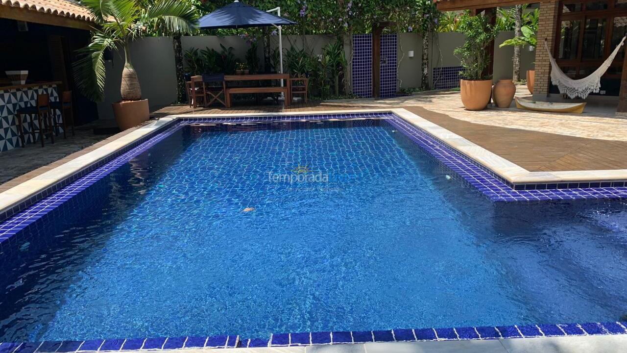 Casa para alquiler de vacaciones em São Sebastião (Praia da Baleia)