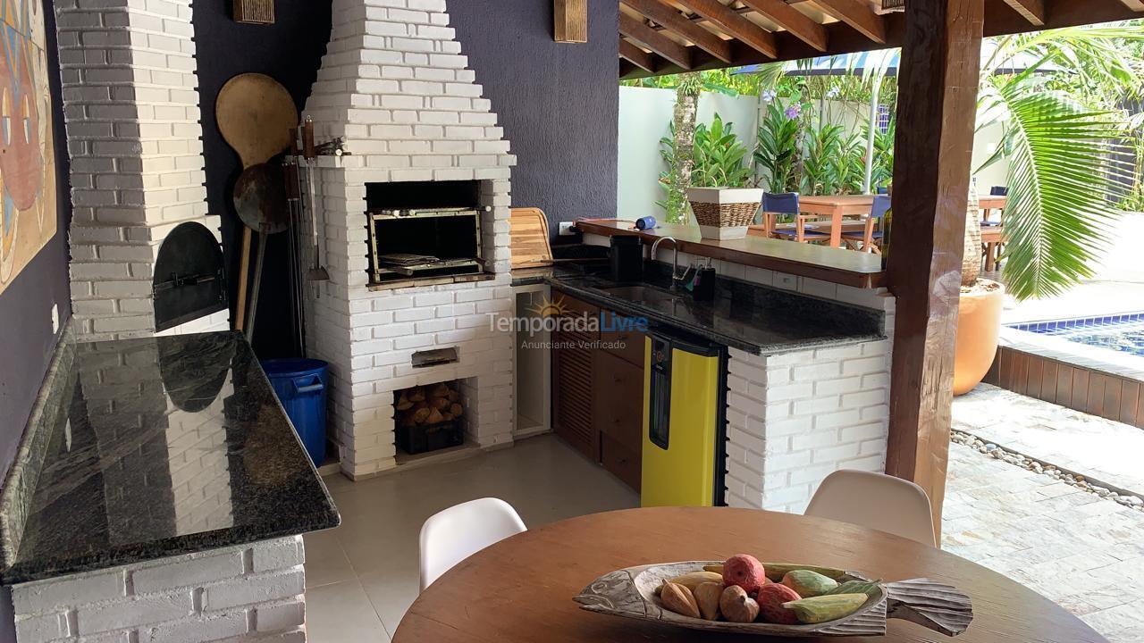 Casa para alquiler de vacaciones em São Sebastião (Praia da Baleia)