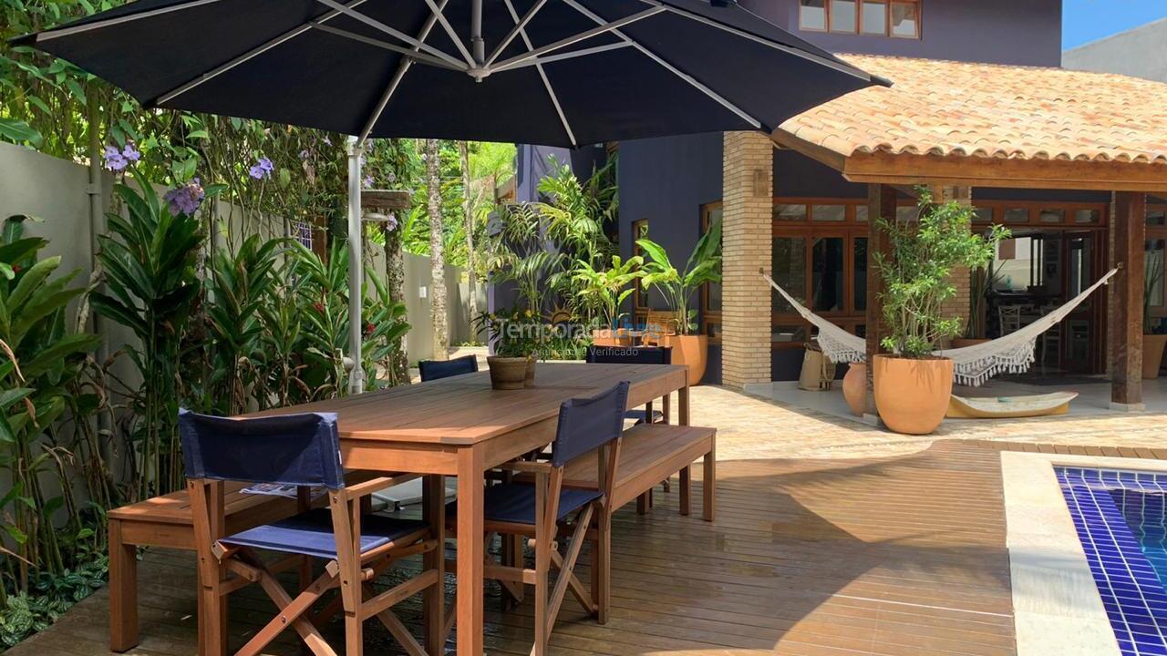 Casa para alquiler de vacaciones em São Sebastião (Praia da Baleia)