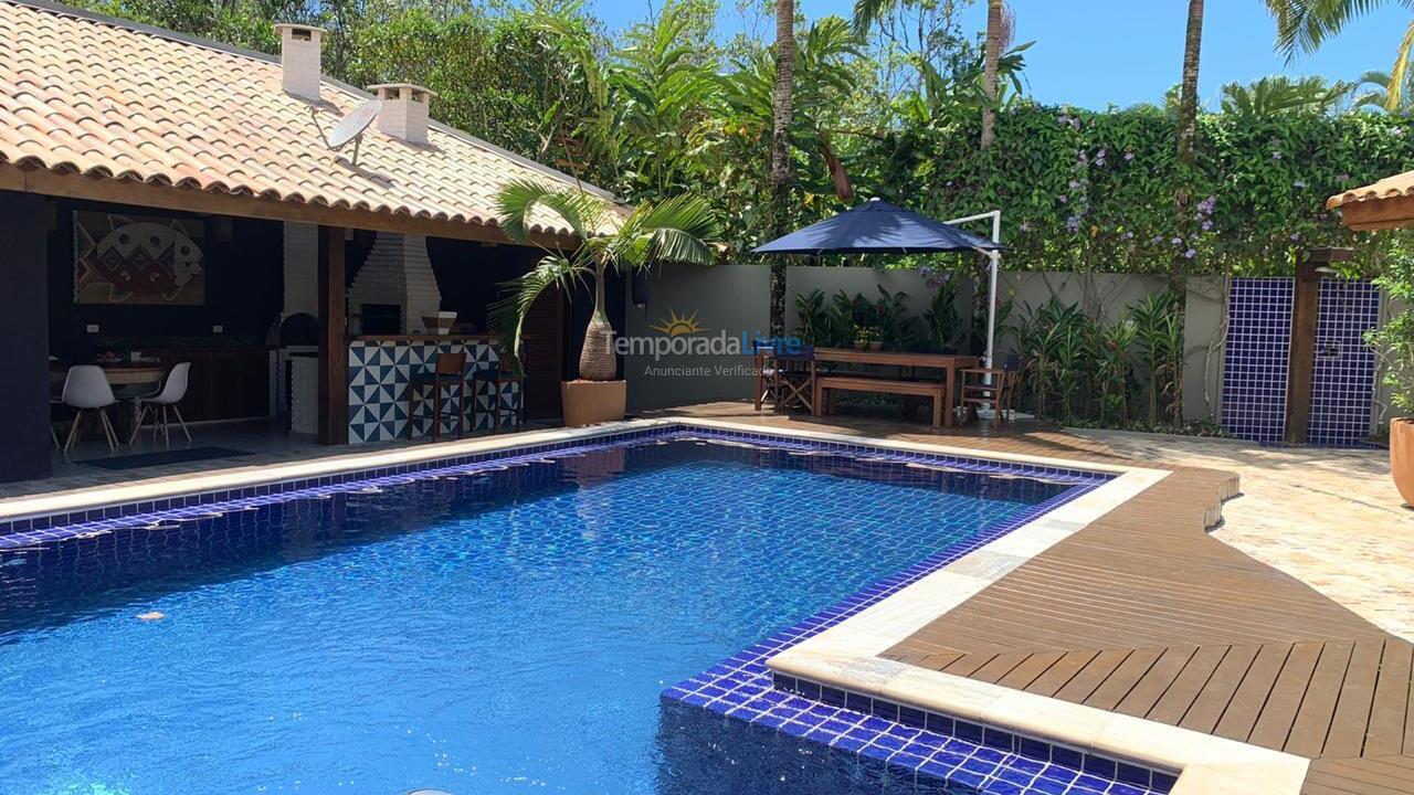 Casa para alquiler de vacaciones em São Sebastião (Praia da Baleia)