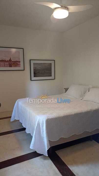 Casa para alquiler de vacaciones em São Sebastião (Praia da Baleia)